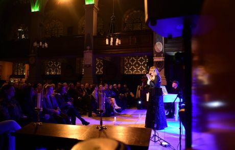 Chloe Barry Performs Adele 1